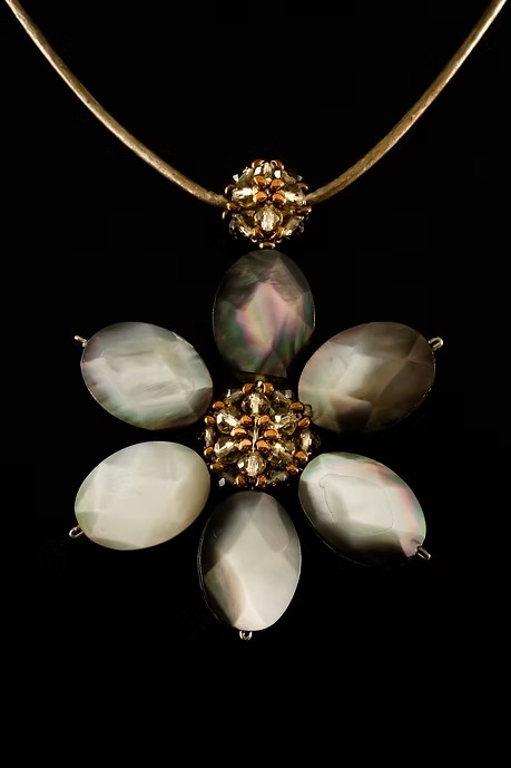 COLLAR FLOR DE NACAR - Image 2