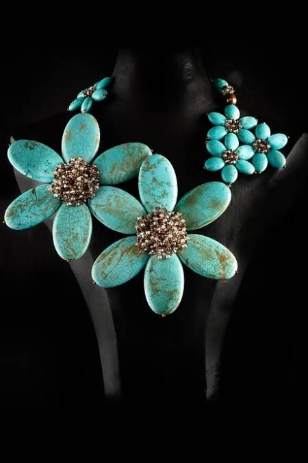 COLLAR CELEDONIO TURQUESAS