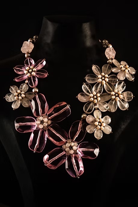 COLLAR FLORES ROSAS